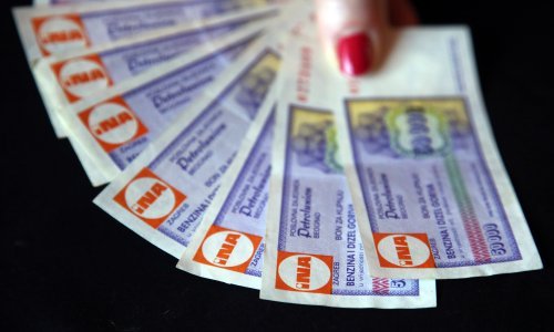 [FOTO] Sjećate li se ovih bonova? Bili su jedni od najtraženijih 'papira', a ponekad su vrijedili više od novca