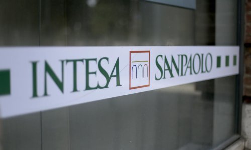 Intesa Sanpaolo dobila počasna priznanja Global SME Finance Awards 2021