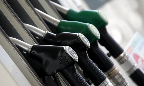 U utorak poskupljuje gorivo, najviše benzin