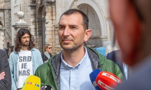 Zelena akcija i Srđ je naš: Borba za Srđ se nastavlja