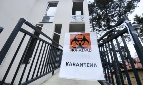 [FOTO/VIDEO] Stručnjaci ruše mitove o koronavirusu! UV svjetiljke, sušila za ruke, mazanje alkoholom ili češnjak neće vam pomoći oko ove bolesti