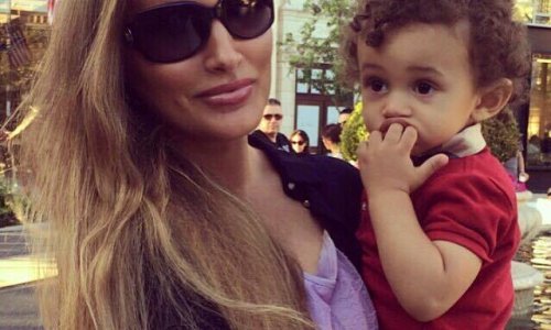 Korina Longin Starr u dirljivom videu sa sinom