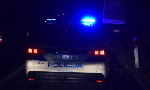 Automobilom naletio na pješaka u Pakracu pa pobjegao s mjesta nesreće