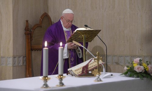 Papa Franjo negativan na koronavirus