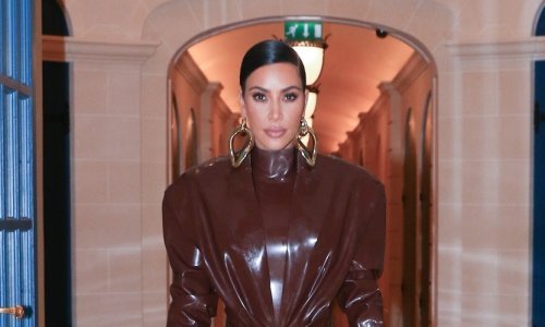Kim Kardashian objavila fotografiju iz prošlosti i dobro se nasmijala na vlastiti račun: 'Kakva je to frizura?'