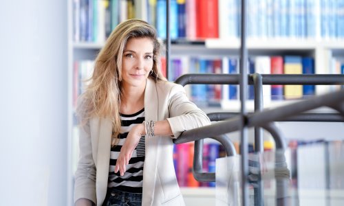 Novi je čitatelj umrežen, kritičan, zasićen i teško mu je privući i zadržati pažnju. Kako ga onda zainteresirati za knjigu? Pitali smo Petru Ljevak