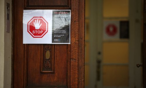 Petero zaraženih u Rijeci su odrasli članovi šire obitelji