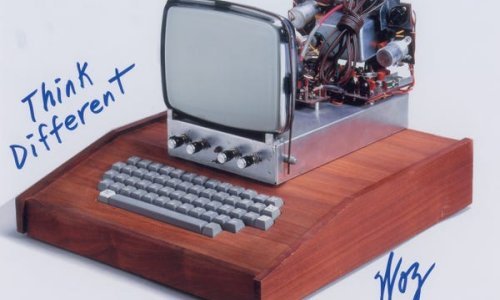 Kreće dražba starih Appleovih proizvoda, jedan je i s potpisom Stevea Jobsa