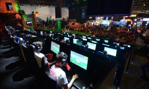 Najveći turniri u Fortniteu se odgađaju, a razlog su - bugovi i (vjerojatno) koronavirus