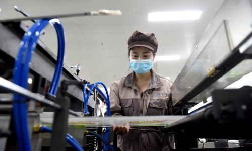 Tristo milijuna učenika bez nastave zbog korovirusa