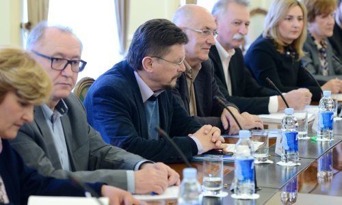 Sindikalci pisali Plenkoviću: prijete tužbama zbog nepovećanja plaća