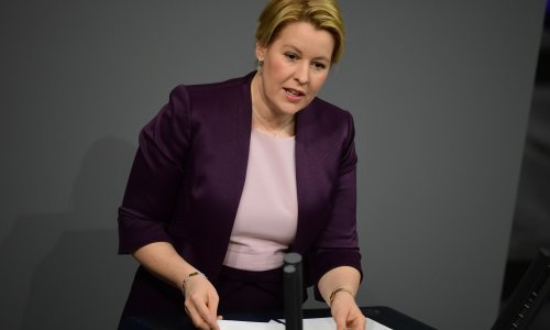 Njemačka vlada za veća prava žena, predlaže ženske kvote u upravama