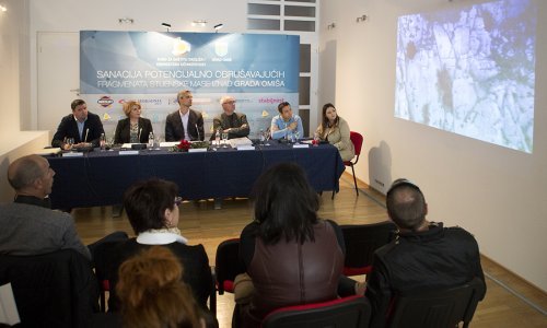 Omiš: Saniraju se stijene, bit će i evakuacije građana