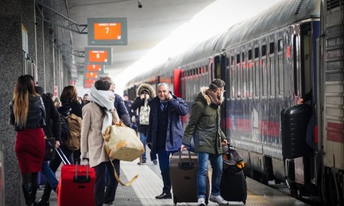 Kinezi tvrde: Virus ostaje u zraku najmanje pola sata i prenosi se s mnogo veće udaljenosti od nedavno preporučene