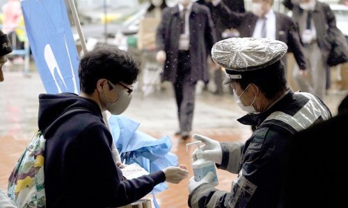 Japanski stručnjak predviđa da bi epidemija koronavirusa mogla potrajati sve do kolovoza