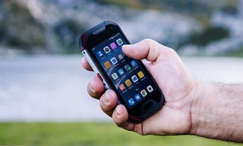 Unihertz Atom XL izgleda kao mješavina CAT-a S31 i iPhonea SE