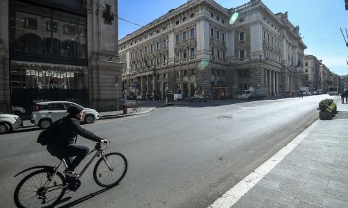 Drakonske mjere u Italiji, stanje bolje u Kini