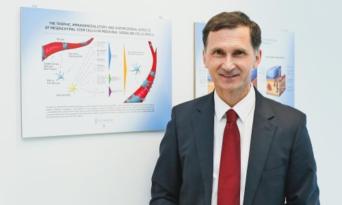 Kada nositi masku i zaštitne rukavice, koje vitamine uzimati i pomaže li Sumamed protiv koronavirusa, objašnjava Dragan Primorac