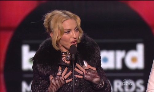 Pearl Jam, Miley Cyrus i Madonna otkazali koncerte, a zbog koronavirusa upitna je i Coachella