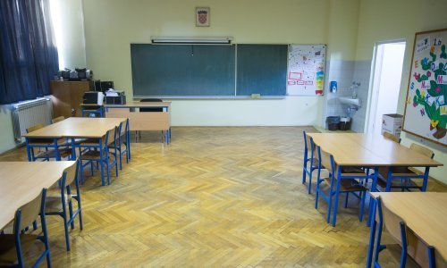 Stigle detaljne upute za školarce i roditelje: Doznajte tko smije doći u školu, hoće li biti zadaća i ocjena, što s pomoćnicima?