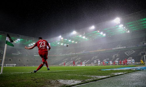 I Bundesliga sve bliže crnom scenariju, a u slučaju takvog raspleta trofej prvaka ne bi dobio nitko