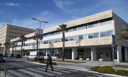 HZZO: Molimo vas da ne dolazite u naše prostorije, naročito stariji