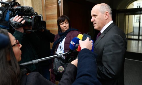 Bačić: Još nije vrijeme za proglašenje izvanrednog stanja