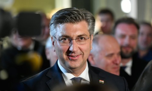 Plenković negativan na koronavirus, testiranje će sam platiti