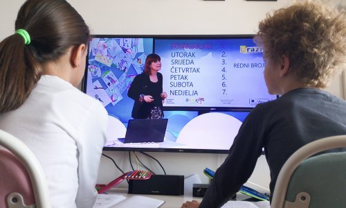 Zamke nastave na daljinu: Svaki učenik dobit će barem dvije ocjene, no treba li brzati s gradivom?