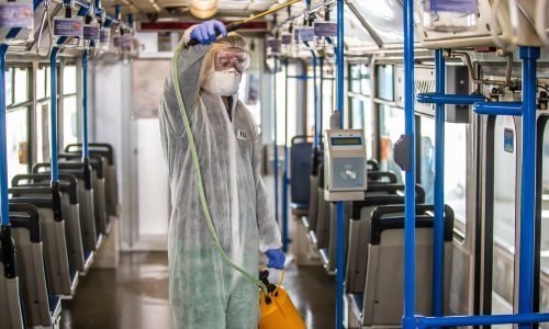 Osječki Stožer: Ograničite broj ulazaka kupaca u trgovinu, izlaske iz domova svedite na minimum; Vrkić: Pomoći ćemo poduzetnicima