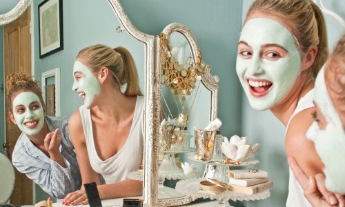 Posvetite se sebi: Isprobajte maske za lice iz kućne radinosti koje će udahnuti svježinu vašoj koži