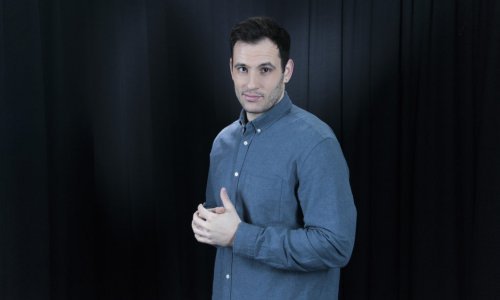 Zvijezda showa 'Tvoje lice zvuči poznato' u spotu poznatog pjevača