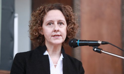 Obuljen Koržinek: Nije vrijeme za apele ni za promociju, kako nas u Vladi, tako ni pojedinaca u kulturnom sektoru