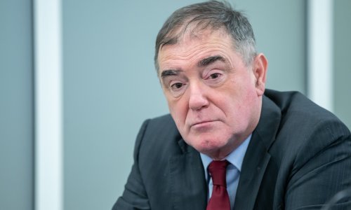 Progovorio predstojnik s Rebra, suprug zaražene liječnice: 'Šire se laži, mi uopće ne skijamo!'