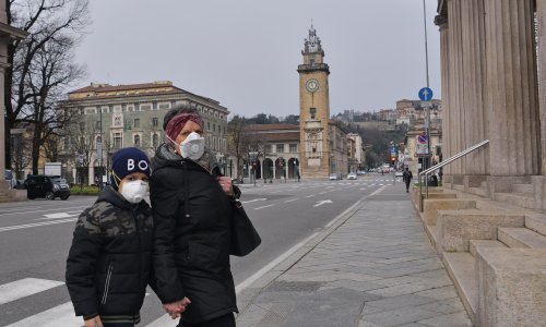 Lombardiji stiže pomoć s Kube; liječnici bili na prvoj crti u borbi protiv kolere i ebole