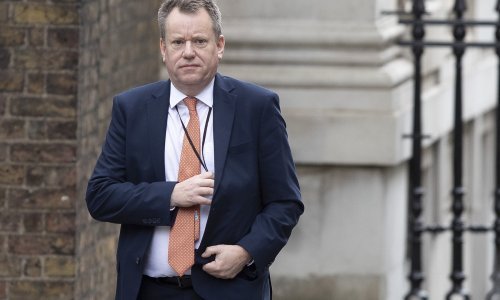 Nakon Barniera, koronom zaražen i britanski pregovarač