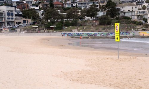 Sydney: Zbog neodgovornosti kupača zatvorena i slavna plaža Bondi