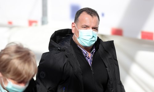 Beroš: Još uvijek smo u uzlaznoj krivulji epidemije koronavirusa