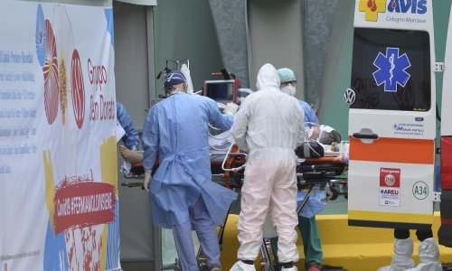 Talijani zabrinuti: Koronavirus je u Italiji možda duže nego što se misli, umire više ljudi nego u Kini, događa se nešto čudno, možda je mutirao
