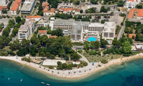 Zadarski hotel Kolovare radi iako nema gostiju. Vlasnik poručuje: Otvoren je samo zato što je to živo biće