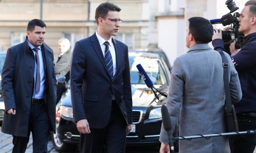 Petrov: Nema razloga za uvođenje izvanrednog stanja