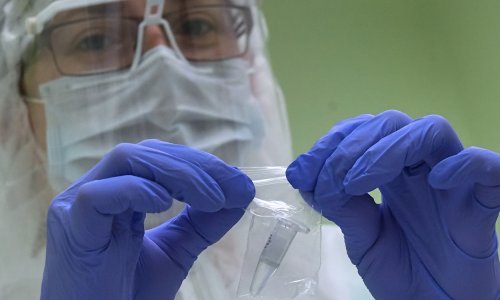 U velikogorički Dom zdravlja isključivo nakon trijaže u šatoru