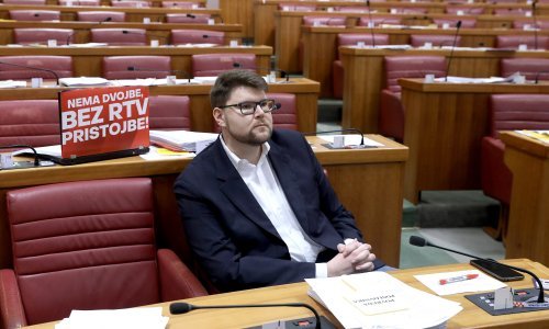 Grbin: U ekonomski krizni stožer uključiti stručnjake i sindikate