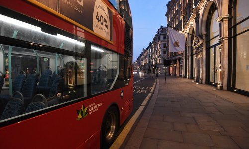 Ukupan broj mrtvih u Velikoj Britaniji premašio 5.000, zaraženo više od 50 tisuća ljudi