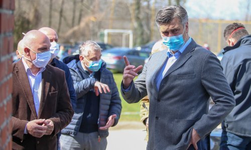 Plenković obišao razrušeno Zagorje, najavio drugi paket mjera zbog koronavirusa