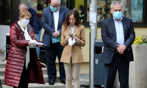 Bandić sazvao presicu, policija rastjerala novinare