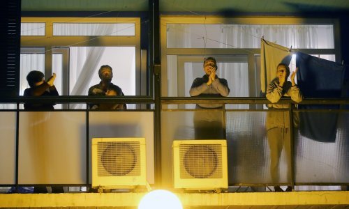 'Moja domovina' orila se s balkona diljem Hrvatske