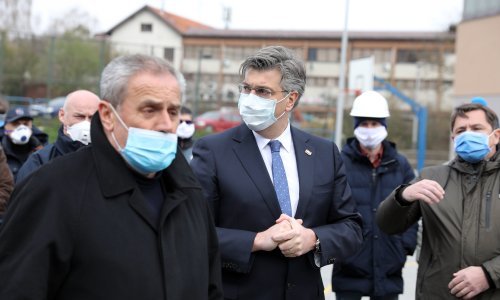 Plenković i Bandić o posljedicama potresa, u pratnji jake delegacije