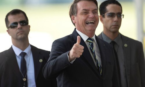 Twitter pooštrio pravila i uklonio objave brazilskog predsjednika