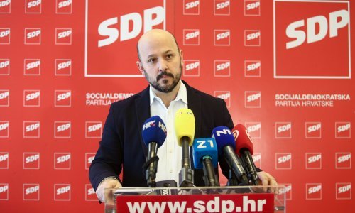 Maras: Nečuveno je Bandićevo svaljivanje odgovornosti na građane